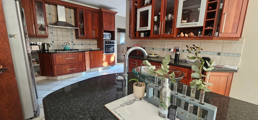 4 Bedroom Property for Sale in Cashan North West